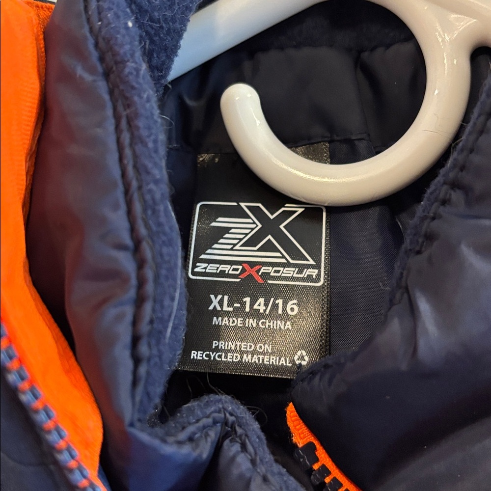 Zero Xposur winter coat - Picture 2 of 7